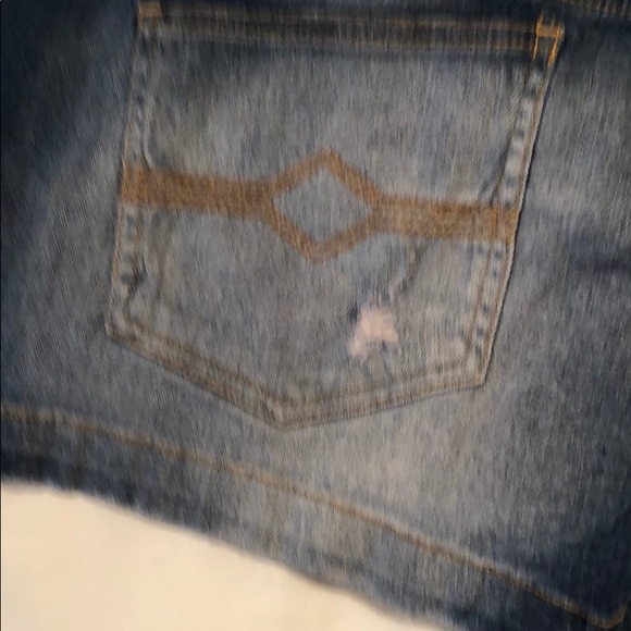 Short Jean Shorts NWOT - Picture 3 of 5